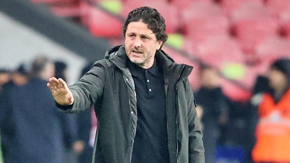 Trabzonspor'un Teknik Patronu Fatih Tekke: 'Derbiyi Kaçıracak Gibi