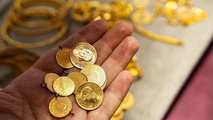 Altın Fiyatları Yükselmeye Devam Ediyor, Dikkat Çekiyor