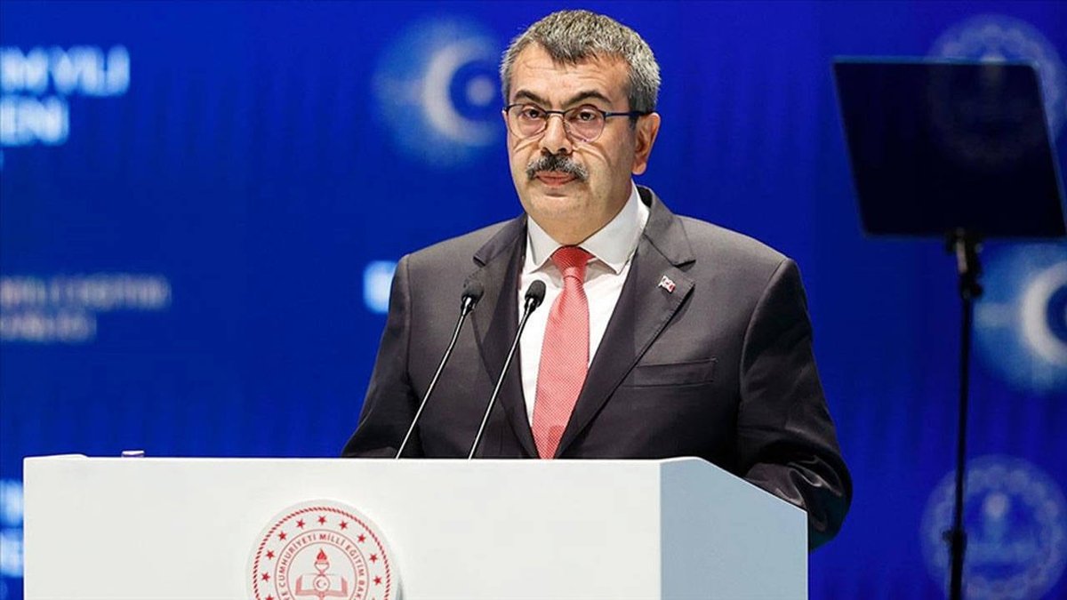 Ara Tatil İptali Hakkında Yusuf Tekin'den Açıklama Geldi