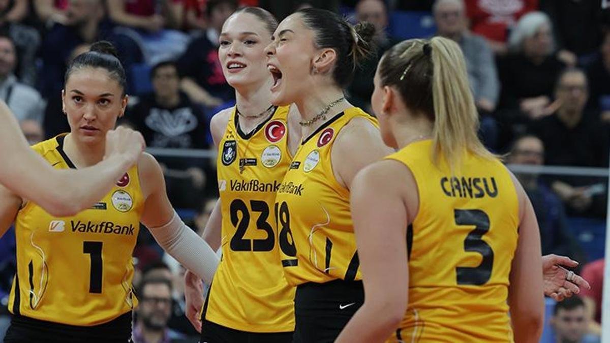 VakıfBank'tan İtalya'da Harika Bir Dönüş! Vero Volley Milano - VakıfBank Sonucu 2-3