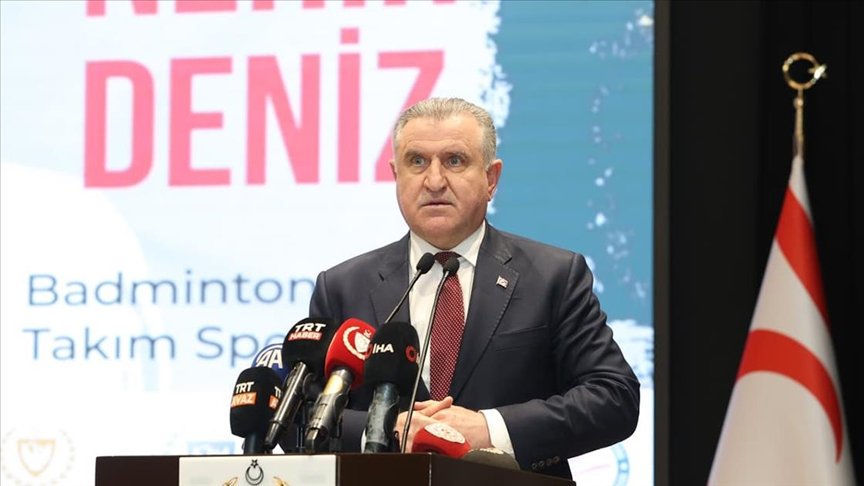 Gençlik Ve Spor Bakanı Bak: Sporda Ambargo Uygulanmasına Karşıyız