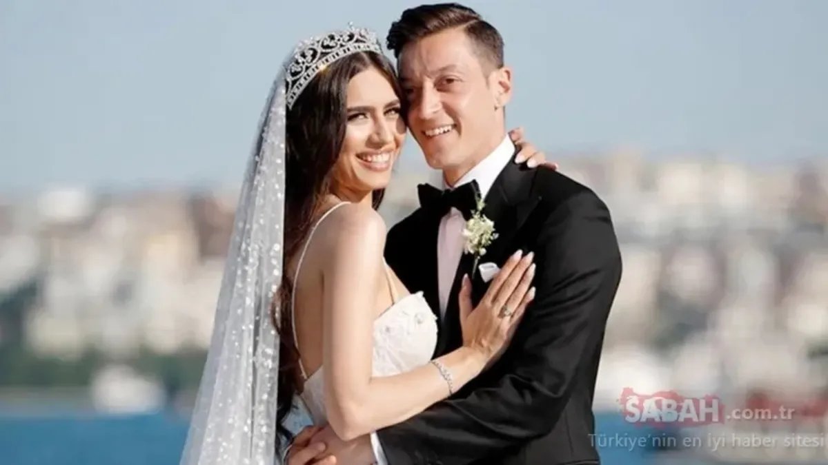 Amine Gülşe Üçüncü Kez Anne Oldu! Yeni Bebeklerinin İsmi...