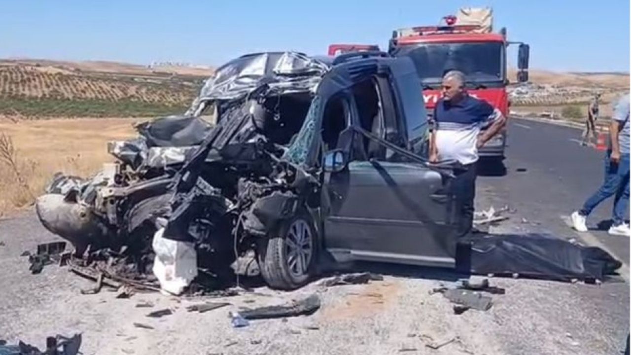 Şanlıurfa’da Feci Kaza: Anne, Baba Ve 3 Çocuk Hayatını Kaybetti