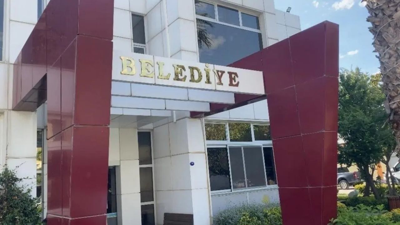 Seferihisar Belediyesi’ne Operasyon: 43 Şüpheli Gözaltında
