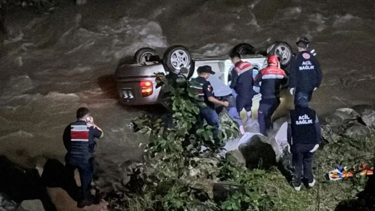 Trabzon’da Otomobil Dereye Uçtu! Sürücü Hayatını Kaybetti