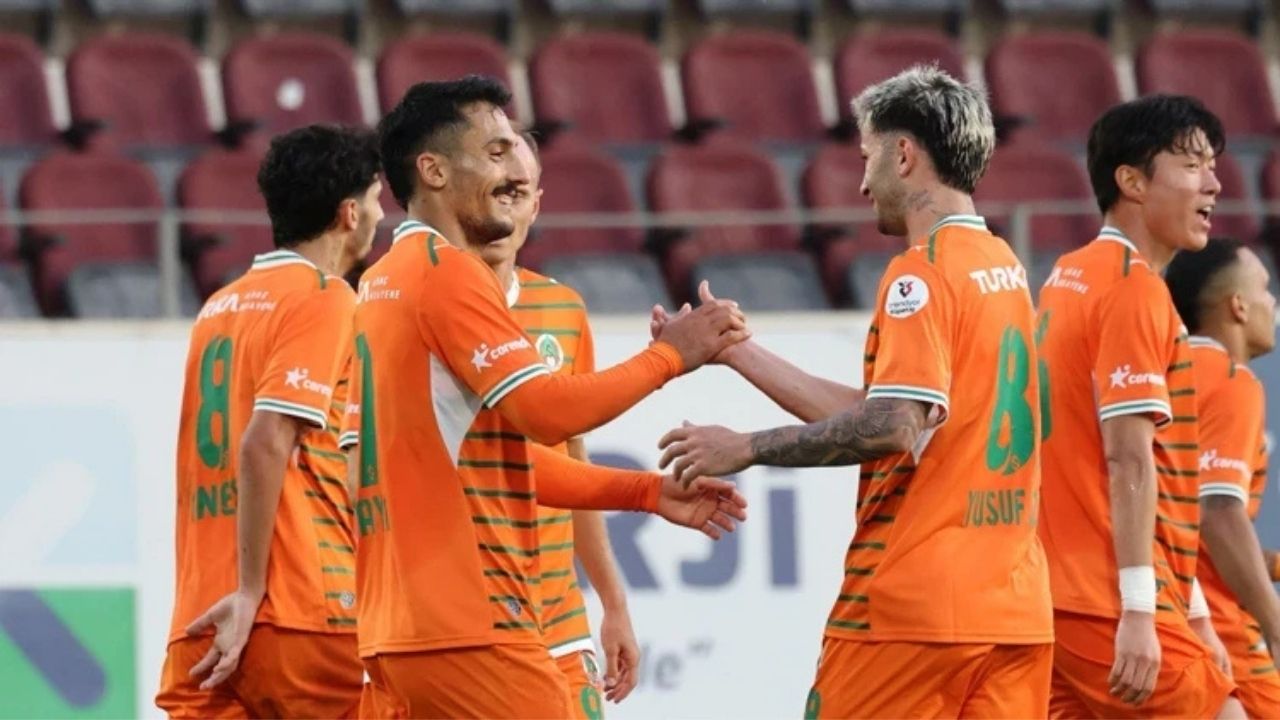 Alanyaspor Hazırlık Maçında Amed Sportif’i Farklı Yendi
