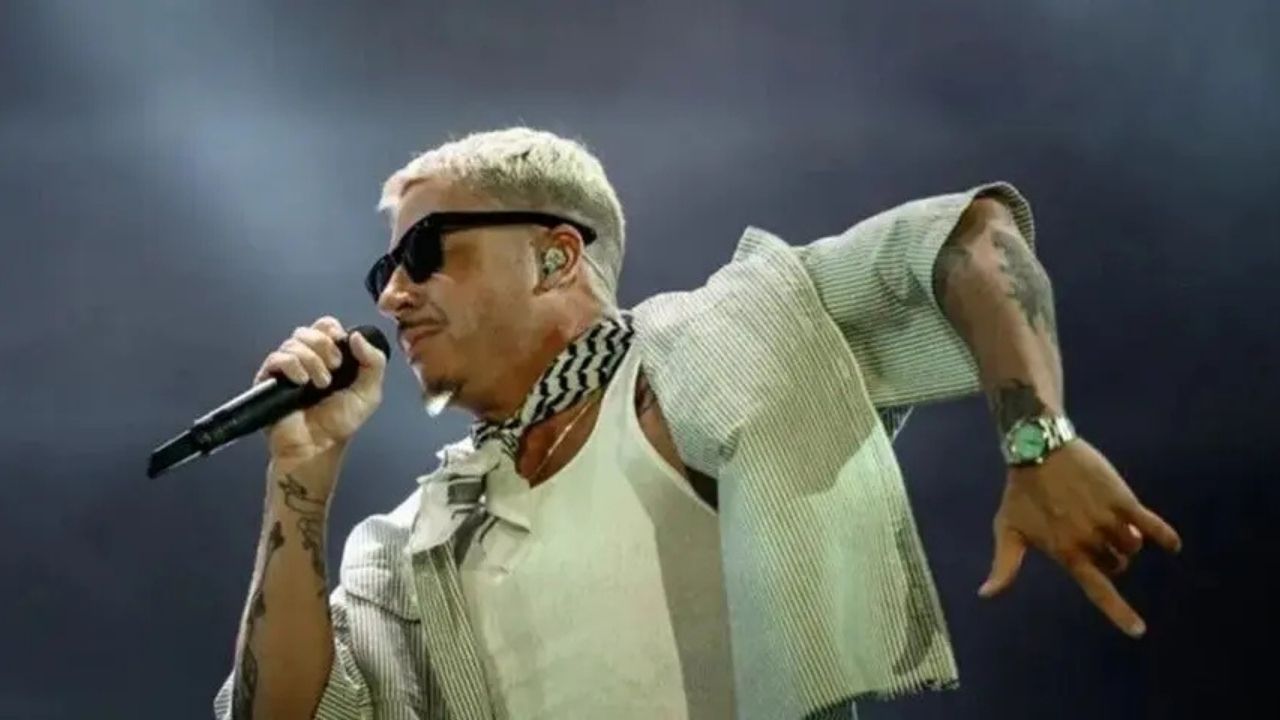 Zach Bryan’dan Macklemore Tartışmasının Yaşandığı Stadyumda Mesaj