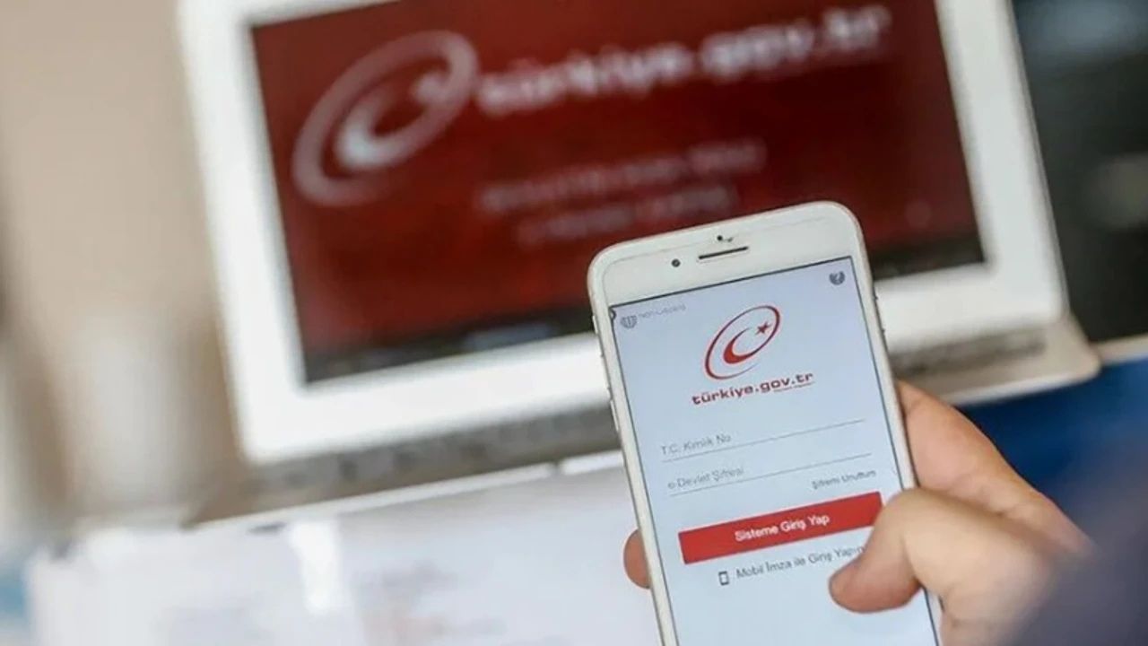 e-Devlet’te Tek Tıkla Yapabileceğiniz 5 Önemli İşlem