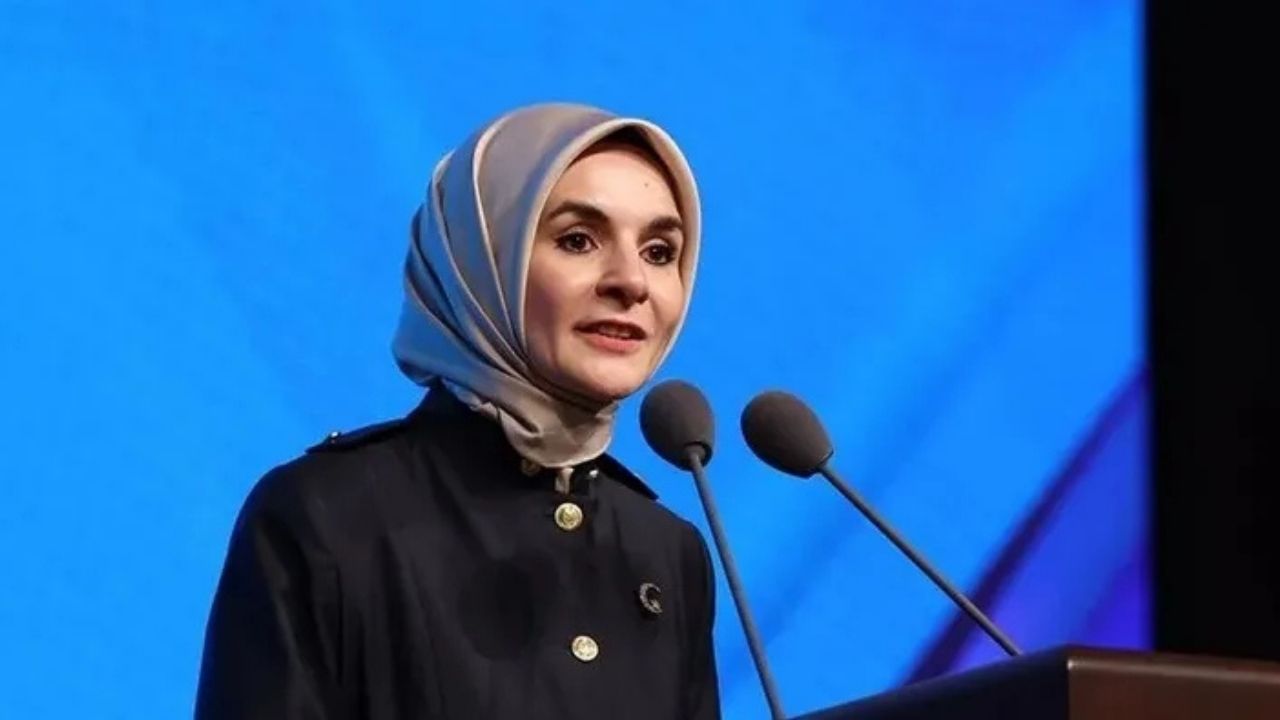 Bakan Göktaş Azerbaycanlı Şehit Aileleriyle Bir Araya Geldi