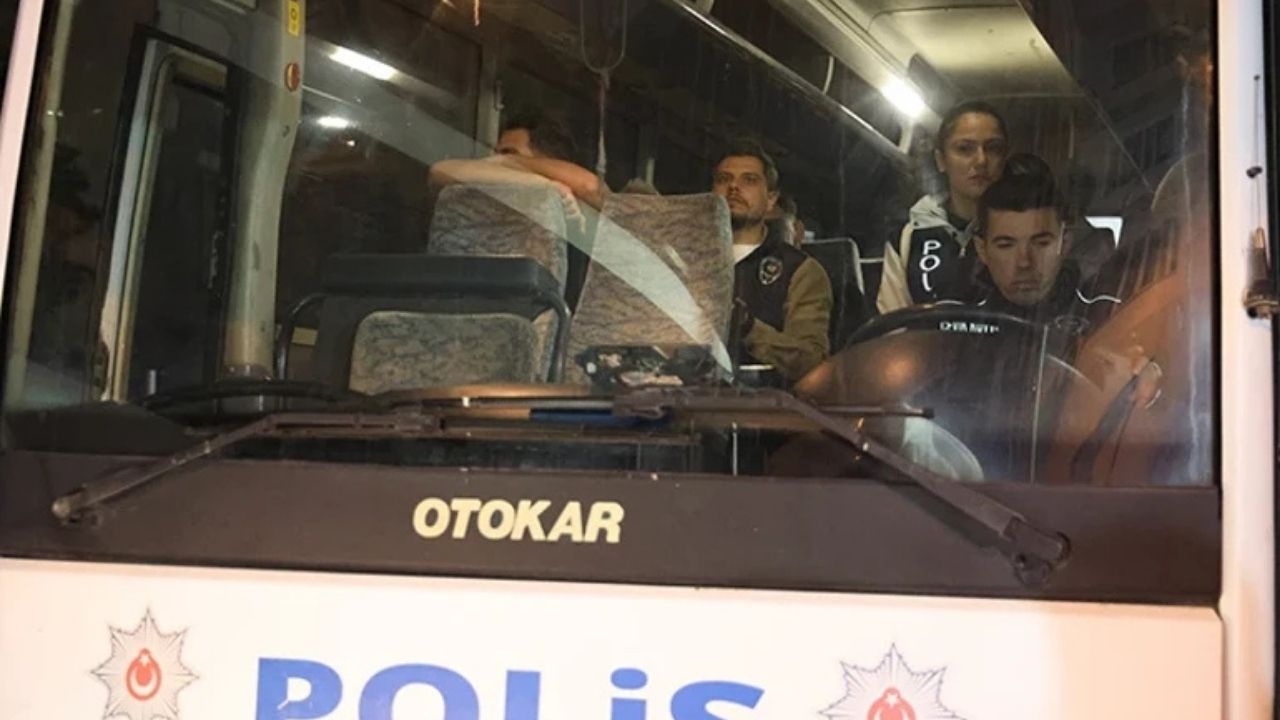 Bayraklı Belediyesi soruşturmasında 43 şüpheli adliyeye sevk edildi