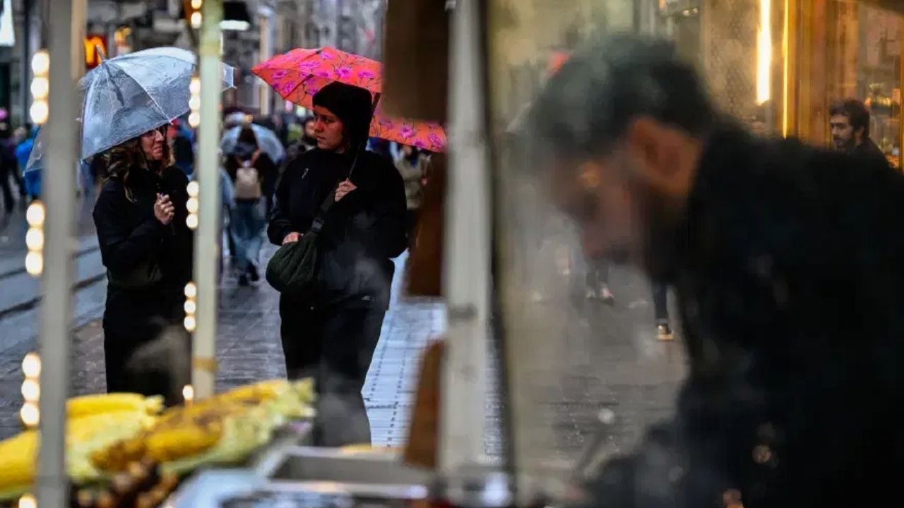 Türkiye’de Hava Bir Anda Değişecek: Sağanak Yağış Ve Sıcaklık Düşüşü Geliyor