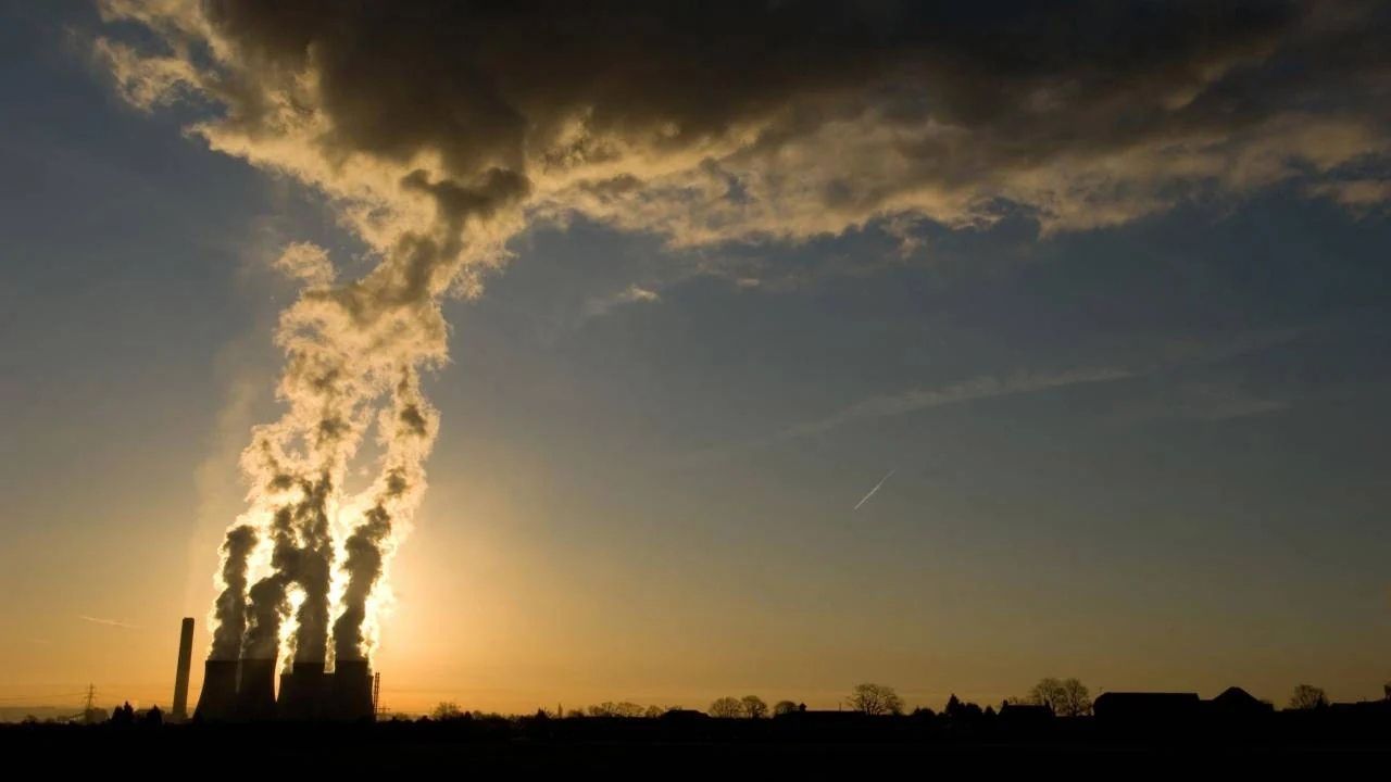Atmosferdeki Sera Gazları Rekor Kırdı: Küresel Isınma Hızlanıyor