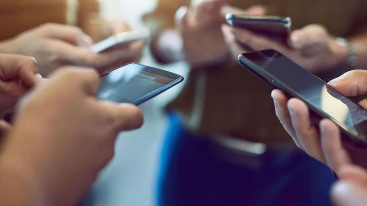 Vatandaşları Endişelendiren SMS: Seferberlik Tatbikatıydı