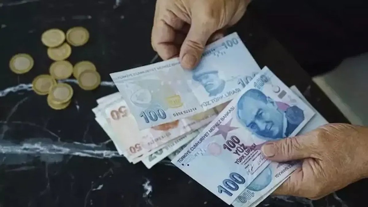 Kurban Bayramı Öncesi Emekli Maaş ve İkramiyeleri Hesaplara Yatıyor