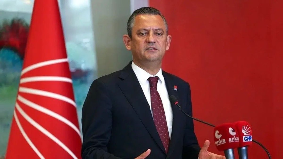 CHP’de Kritik Seçim! Özgür Özel Resmen Grup Başkanı Oldu