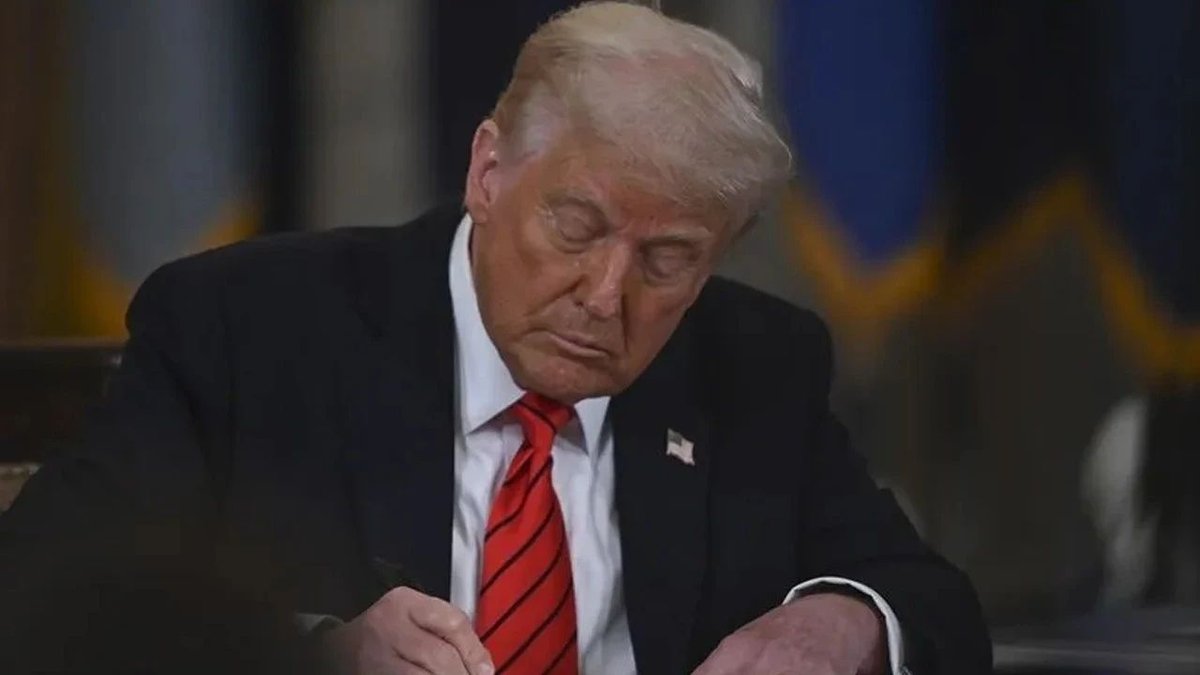 Trump’tan Tartışma Yaratan Karar: Ontario Gölü’nün Adı “Amerika Gölü” Oldu