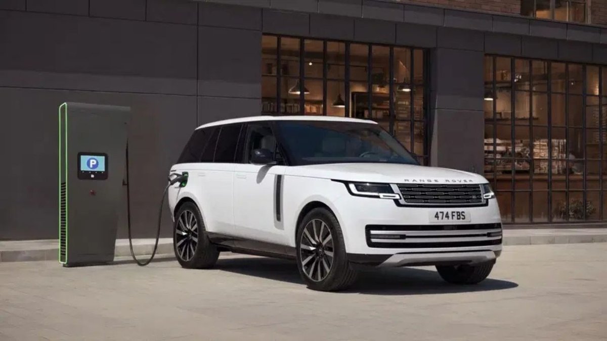 Range Rover’ın İlk Elektrikli Modeli Tanıtıldı: 300’den Fazla Patent Başvurusu Yapıldı