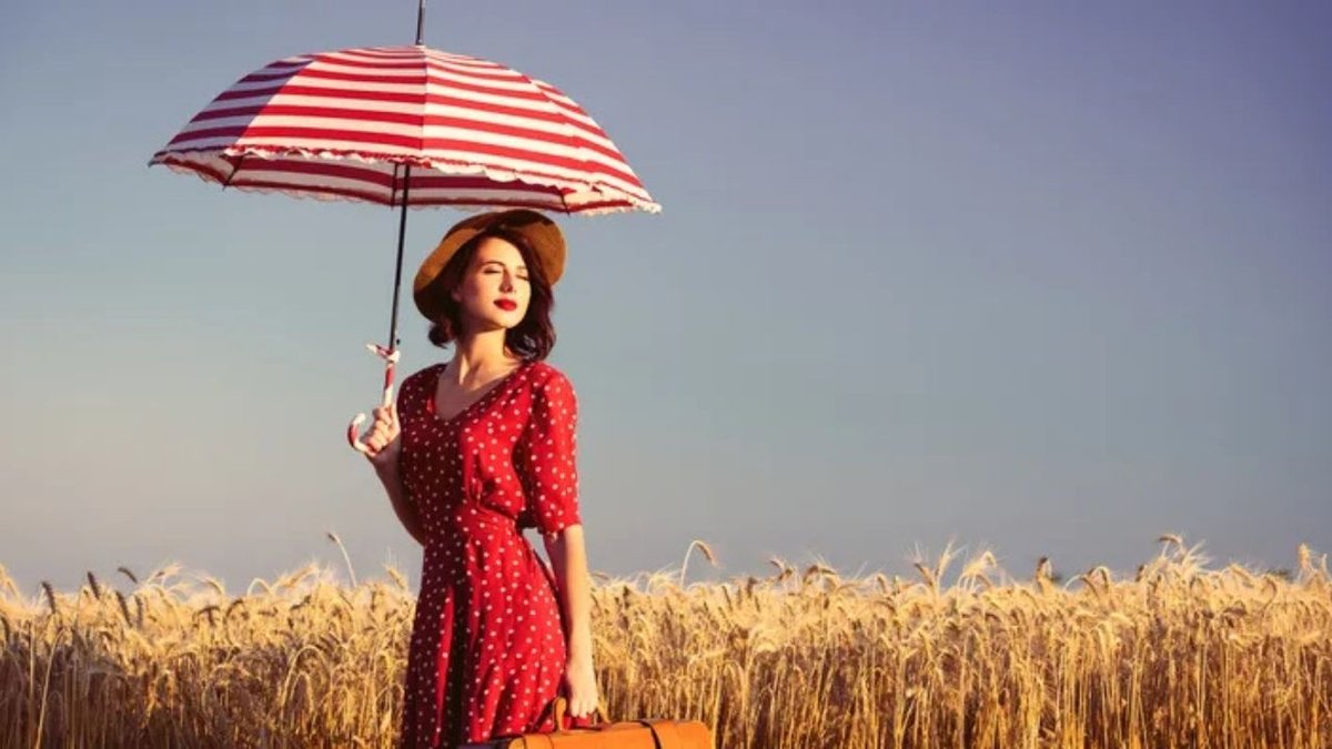 Vintage Nedir? Eski Parçalarla Şık Kombinler Oluşturmanın Yöntemleri