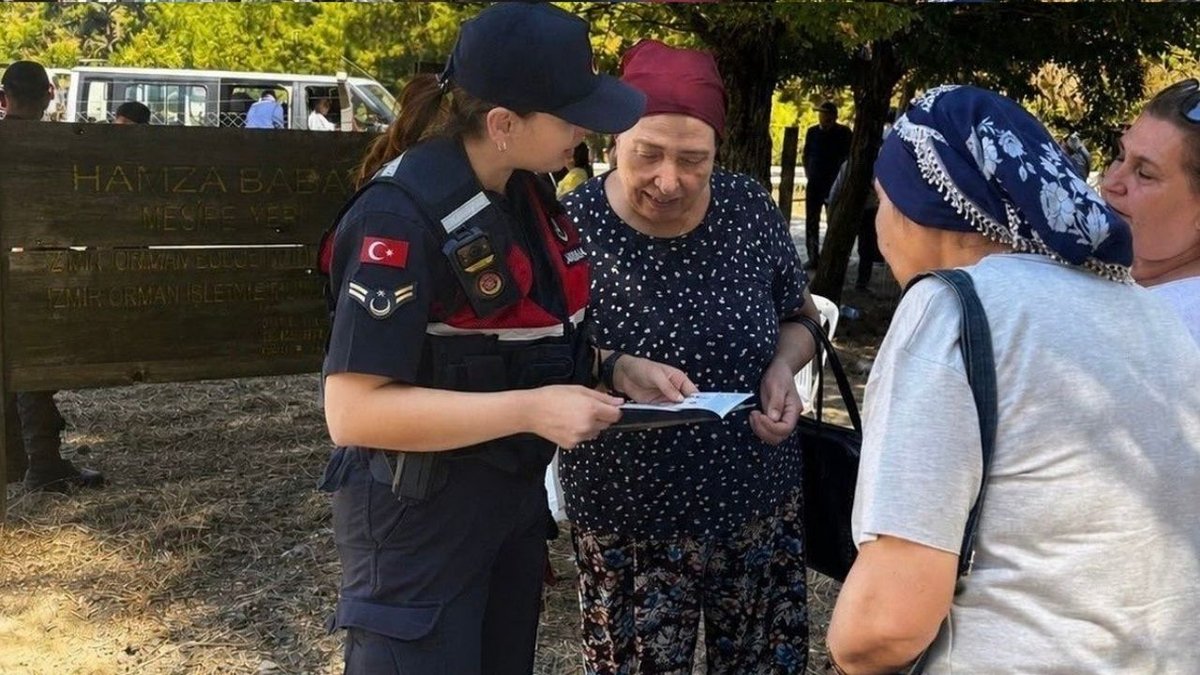 Kemalpaşa’da Jandarmadan Kadınlara KADES Ve “Kadına El Kalkamaz” Bilgilendirmesi