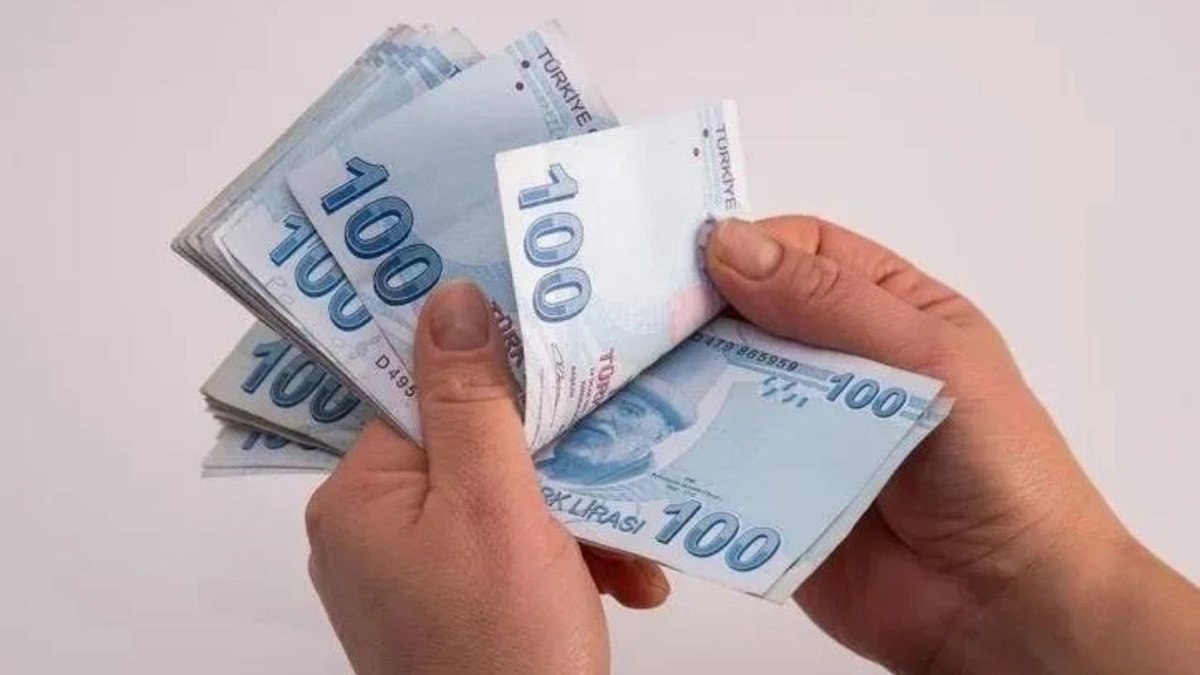 Emeklilerin maaş farkı ödeme tarihi belli oldu! Milyonlarca kişi için ödeme takvimi açıklandı