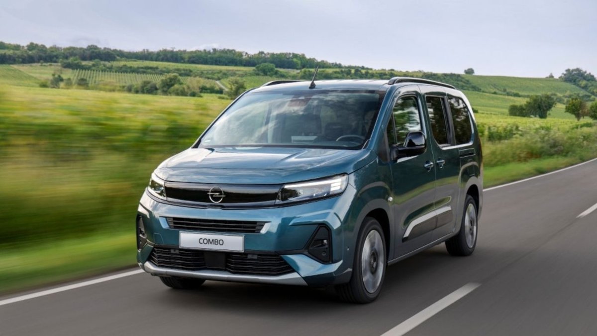 Opel 26 Yıl Sonra Türkiye’de Yeniden Üretime Başlıyor