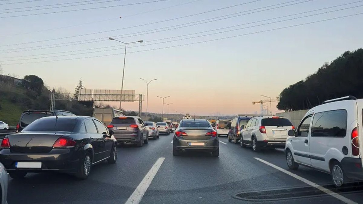 Trafikte Yeni Dönem 1 Eylül’de Başlıyor: Hasar İhbarında Tek Numara Dönemi
