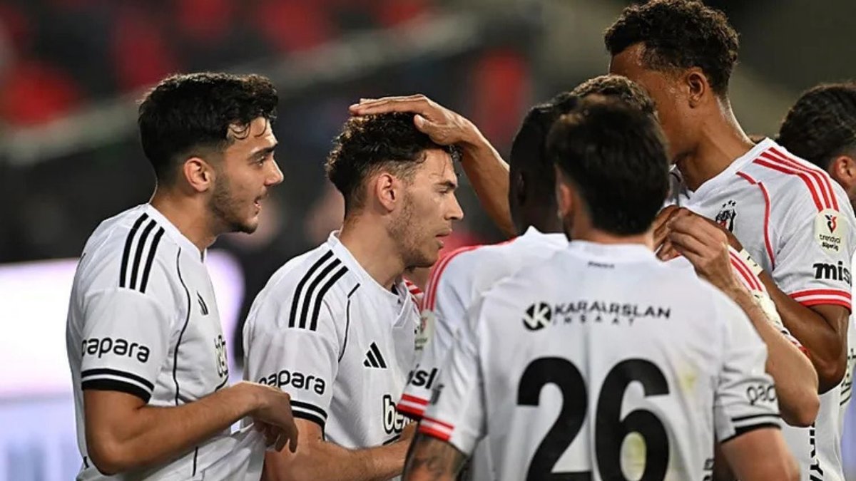Galatasaray'da Şampiyonluk İçin 10 Milyon Euro'luk Prim Hazırlığı