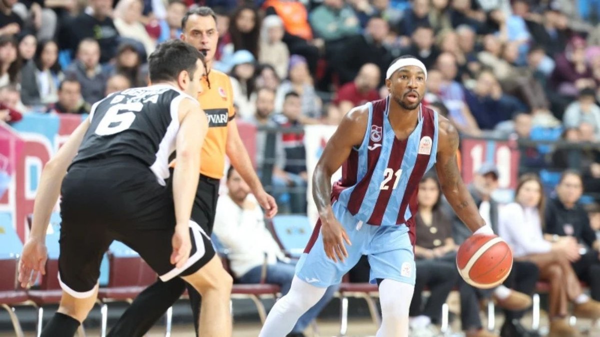 Basketbol Süper Ligi’nde Bayram Fikstürü Krizi! Taraftarlardan TFF’ye Yoğun Tepki