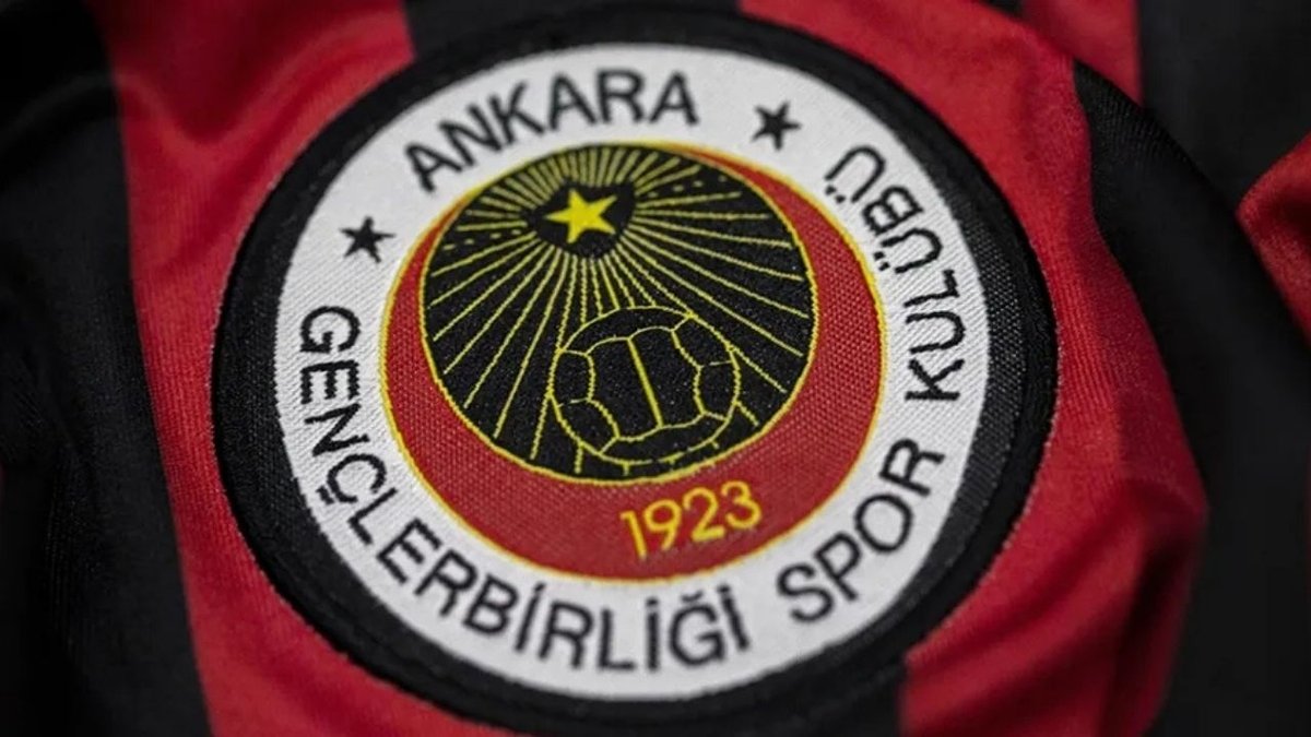Gençlerbirliği’nde İmzalar Atıldı: Fıratcan Üzüm’le 1 Yıllık Sözleşme