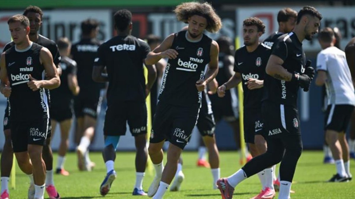 Beşiktaş’ın Hradec Kralove maçı kamp kadrosu açıklandı