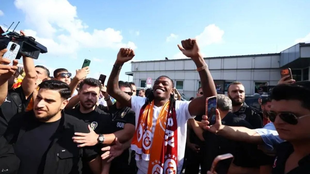 Galatasaray'ın Yeni Transferi Rafael Leao İstanbul'a Geldi