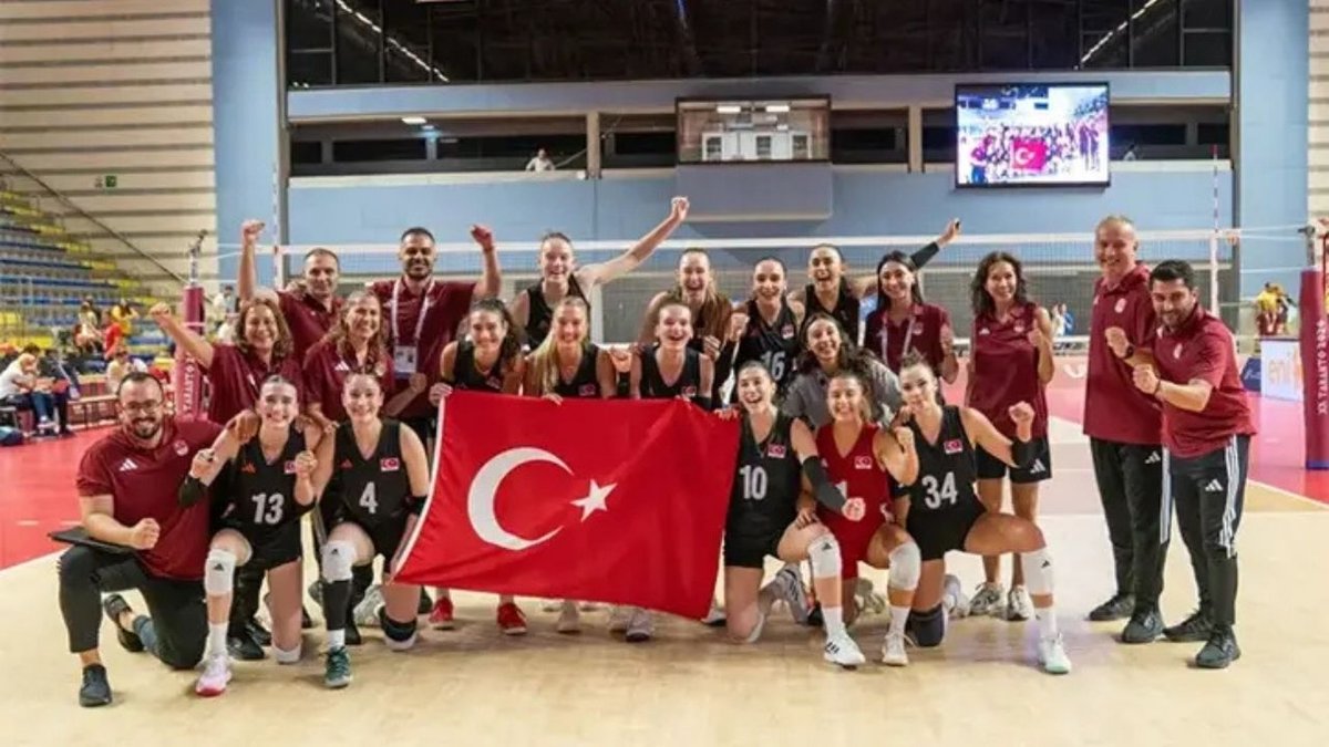 Kadın Milli Voleybol Takımı Akdeniz Oyunları'nda Finale Yükseldi