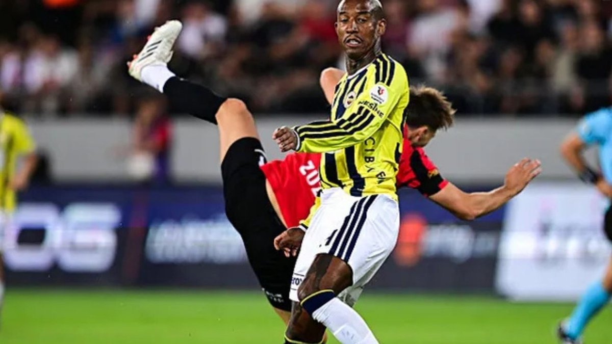 Fenerbahçe'de Talisca Krizi! Transferi İçin Anlaşma Sağlanmıştı Ancak Sürpriz Gelişme Yaşandı
