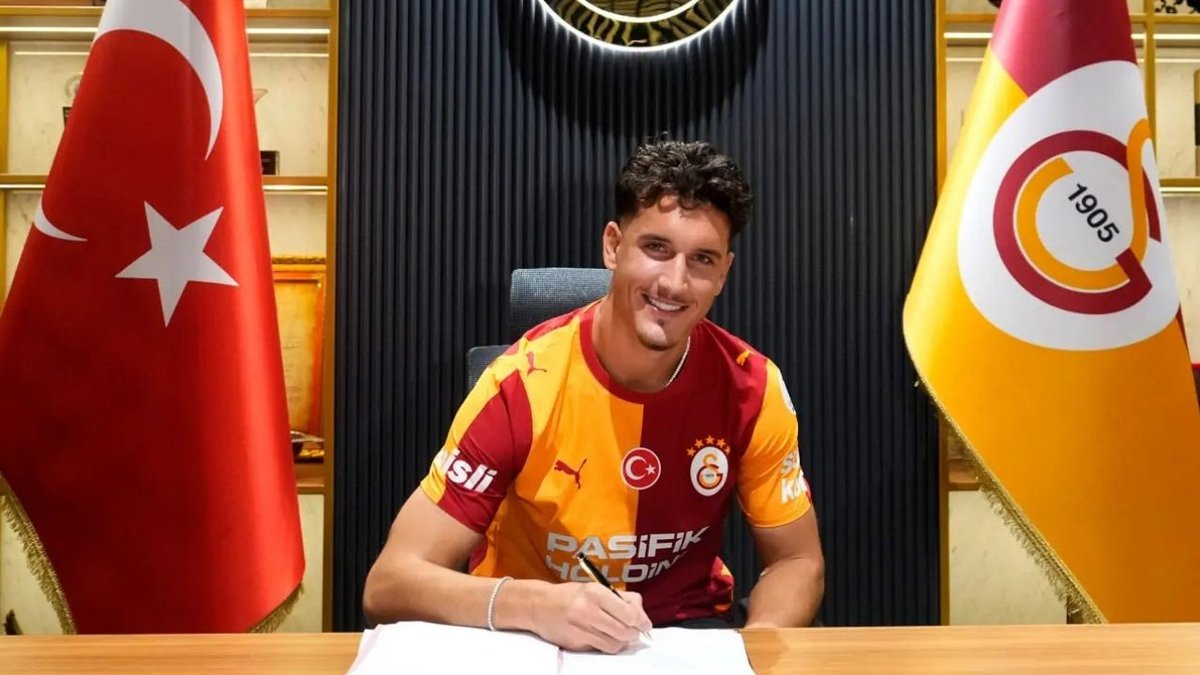 Galatasaray'dan Forvete Genç Takviye: Deniz Gül Transferi Resmen Açıklandı