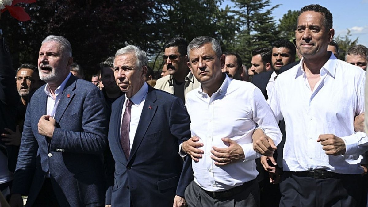 CHP’de Kritik Ayrışma: 90 Kararsız Vekilin Tercihi Ne Olacak? Kulislerde Kılıçdaroğlu Rüzgârı Konuşuluyor