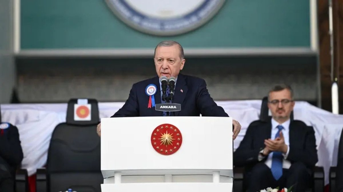 Cumhurbaşkanı Erdoğan Jandarma Mezuniyet Töreni’nde Konuştu: "Kanun Teklifi Tarihi Bir Adım"