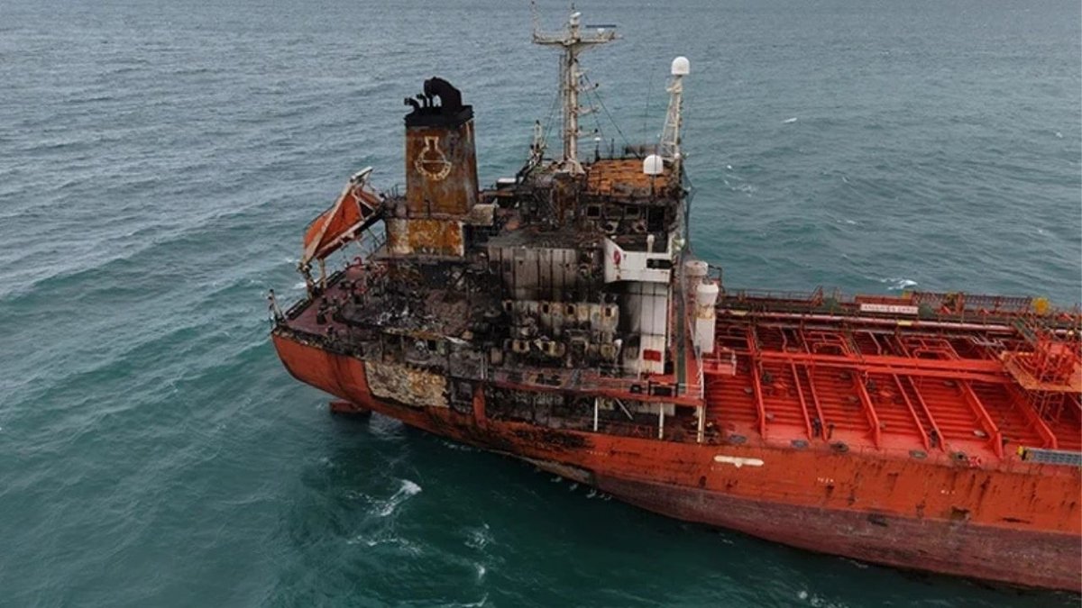 İHA Saldırısına Uğrayan Tanker Samsun’da Karaya Oturdu