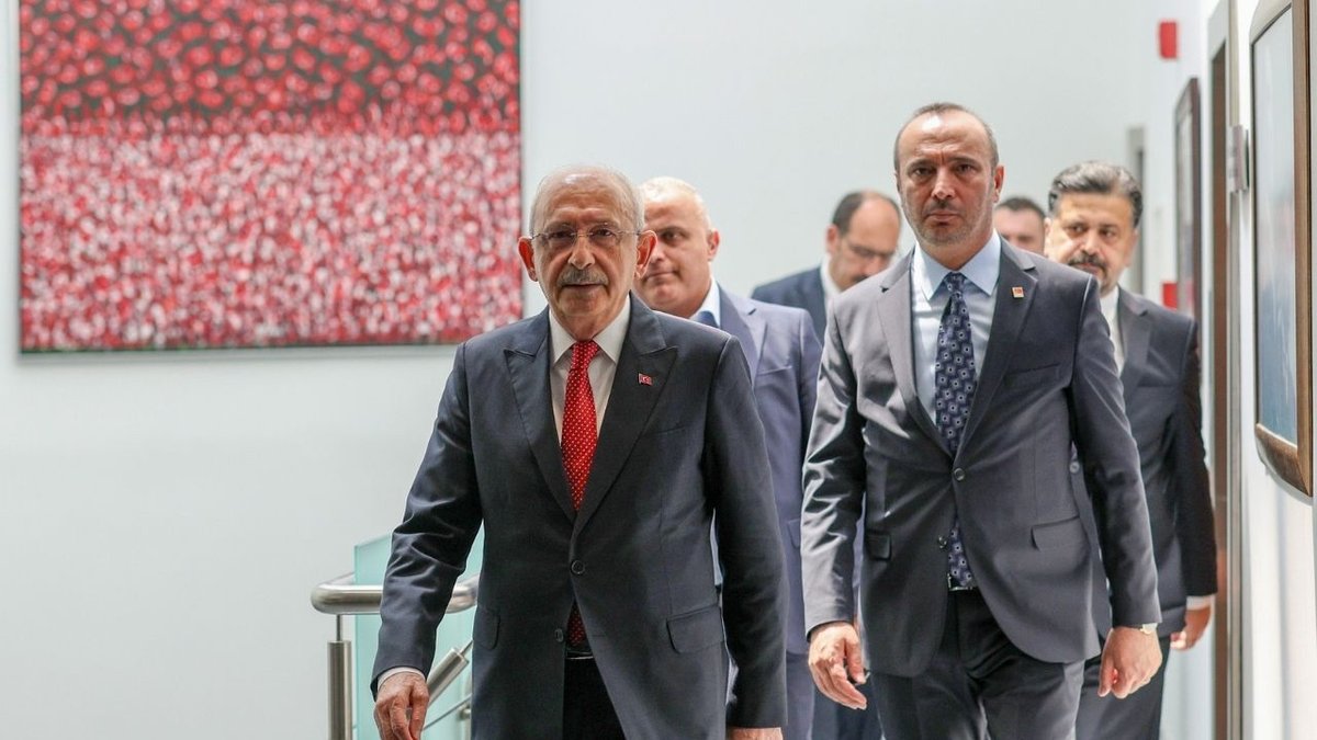 CHP’de “FETÖ İddiaları” Gündemde: Kılıçdaroğlu’nun Zoom Çetesi İtirafı