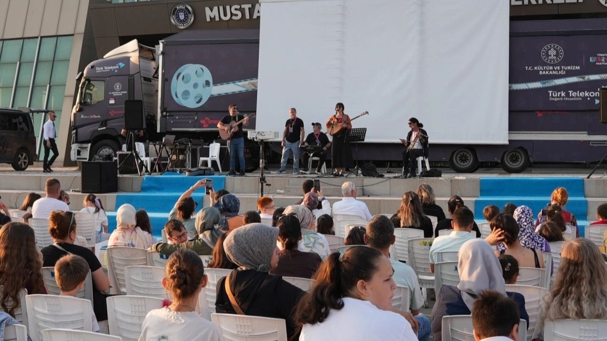 Bursa Kültür Yolu Festivali Geleneksel Sanatlarla Ziyaretçileri Buluşturuyor