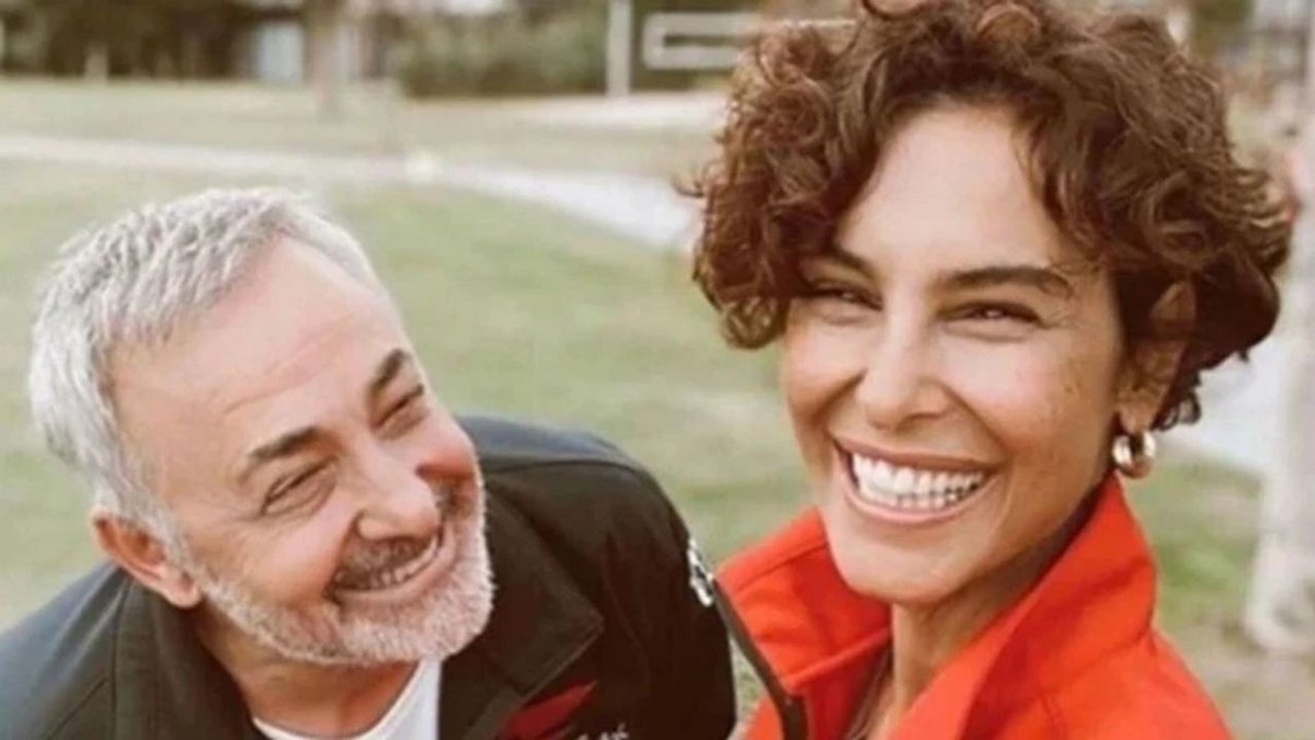 Mehmet Aslantuğ Ile 27 Yıllık Evlilik Sonrası Arzum Onandan Evlilik Açıklaması Gündem Oldu